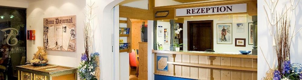 Hotel Feldwebel Söll Екстериор снимка