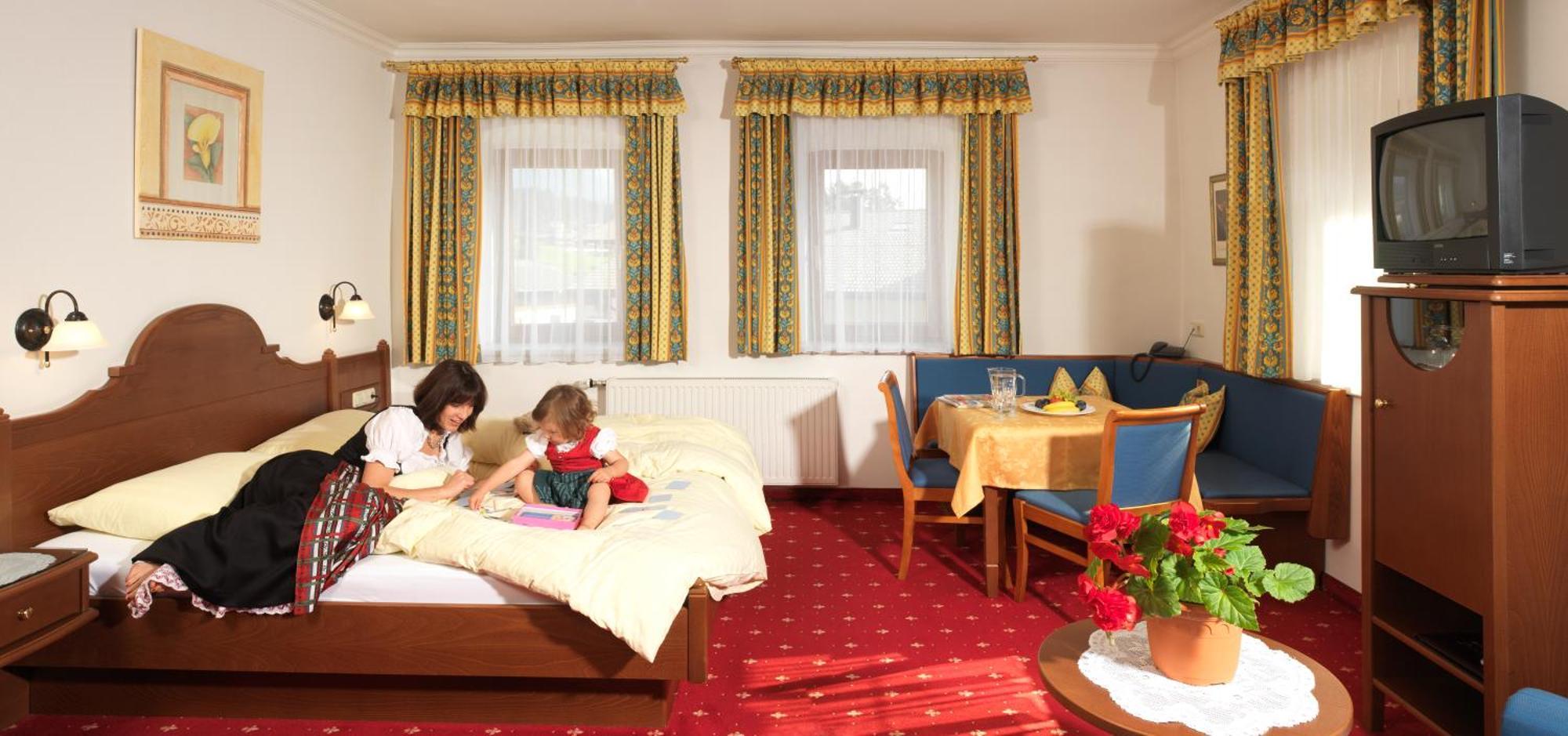 Hotel Feldwebel Söll Екстериор снимка